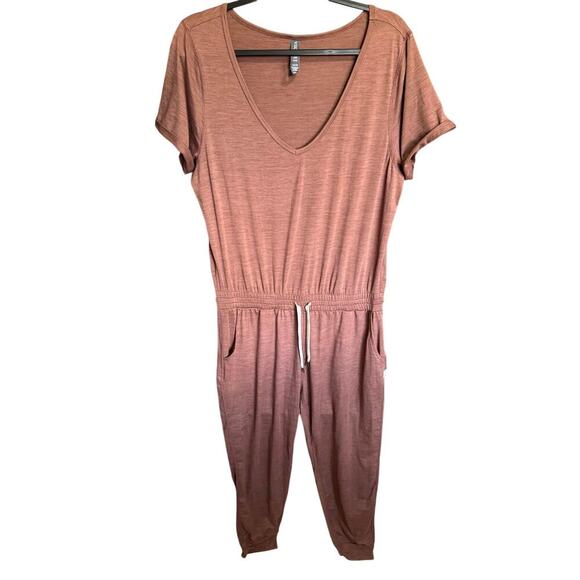 Vuori New All Day Jumpsuit Relaxed Fit Cropped Terracotta Heather Size Large - Picture 4 of 14